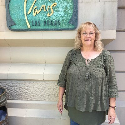 daynab6762's profile picture. Love God, my family, my dogs and my country.