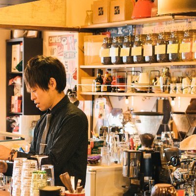 珈琲焙煎士の公私混同垢／”珈琲だけの店”喫茶イレブン店主／移住予備軍／お仕事・珈琲豆卸・コラボ商品等ご依頼はDMへ！　StreetTripleR乗り・IGバイク垢 captain_takahiro  読書／釣り／時々バンドマン／元撮り鉄 🏍teamカフェイン・ハイ #最速の焙煎士 (カブ限定) のひと。稀に鍵垢化。