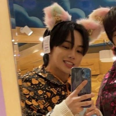 lovinghyunzuk's profile picture. :..｡o○ ♯𝙎𝙗𝙩 𝙖𝙘𝙘 && 𝙁𝙖𝙣 𝙖𝙘𝙘 ˏˋ ╎ ⁀➷ #Seventeen #Treasure #Theboyz #Nct #Ateez ’ˎ˗ 🕰️🎻