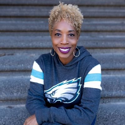 Mom of 2 awesome kids! AVP of Strategic Comms for my Alma Mater @HowardU. @ColumbiaJourn grad. Proud @dstinc1913 & @jackandjillinc member. #FlyEaglesFly diehard