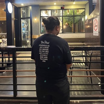 Bad_Leong's profile picture. Iced Latte Venti Extra Shots With Caramel Syrup.