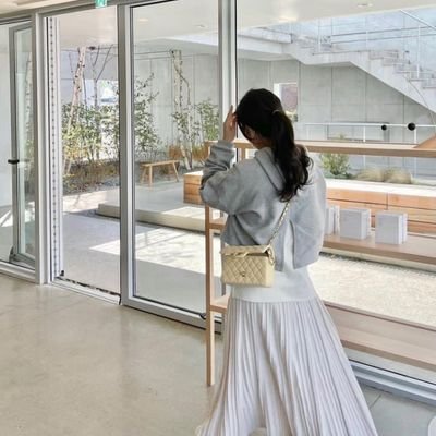 ari_hangul's profile picture. More job opportunities..... More fun....