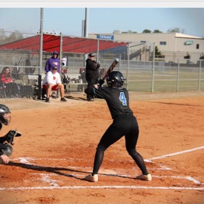 MOM of 2024 @Aj_ackles4, #4 NC Intensity 18U National Softball Team, #24 HSHS Varsity Softball/ Track/Volleyball @AcklesSammy UNCW Basketball #15 2026