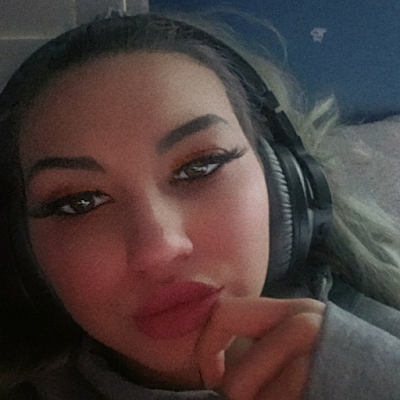 hehe_Cassandra's profile picture. 