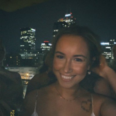 madietreble's profile picture. 🪴