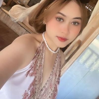 bbyilyss's profile picture. ur daddy room