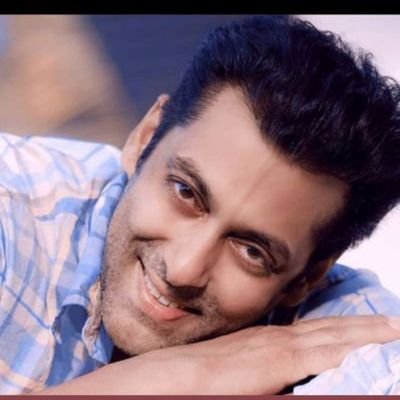 SalluBh85420095's profile picture. 