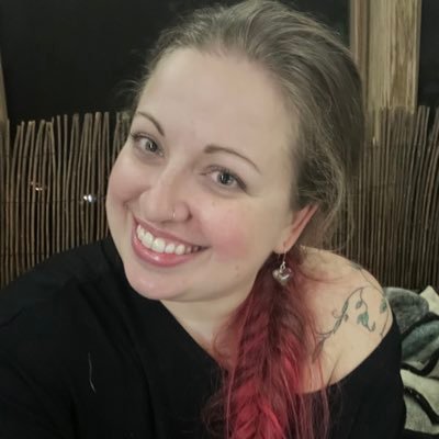 Morgancfl's profile picture. — MENTAL.😼🐶— HEALTH. 🧘🏼‍♀️🎧—- MATTERS. 🔮🪴 — she/her