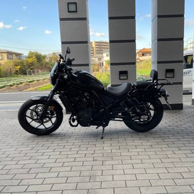 Rebel1100_Usao's profile picture. 『やらぬ後悔よりやる後悔』と思い、　　　　　51歳で教習所に通い、　　　　　　　　2022年8月12日、大型自動二輪を取得。 2022年12月3日、Rebel 1100 DCT納車。  皆さんと繋がって、　　　　　　　　　　色々な場所に行きたいと思います😆　　　　　宜しくお願いします🙇‍♂️