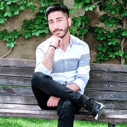 MehmetaliKnk21's profile picture. 