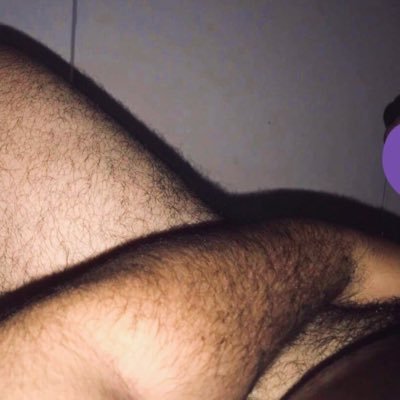 Somos✌🏼 chicos buscando nuevos amigos. Peludos y gorditos 🐻