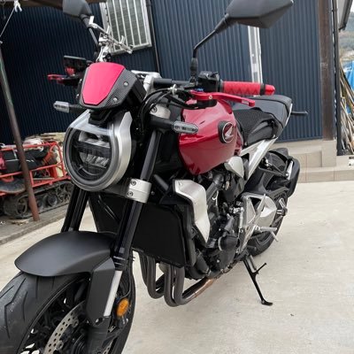 norihide777's profile picture. 突然バイクに目覚め、2019年9月に限定解除をとりgsxr1000 L7とVストローム250を手放し今はCB 1000rとCB 250rとgsx125sに乗ってまつ最近くまモンクロスカブにとモンキー125とGROM jc61も乗ってます