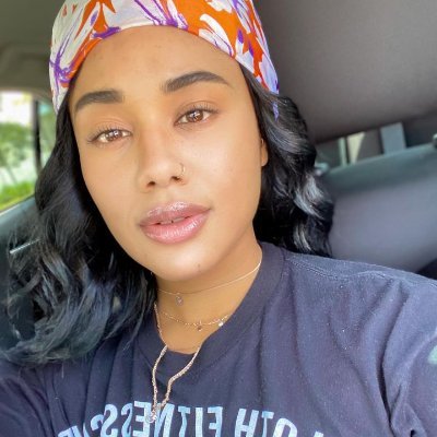 LauraSm29184522's profile picture. Watch as i light up the room ✨
Boy mom👩‍👧
Future cow mom 🐄
Hairstylist 💇 || healthcare 🤍