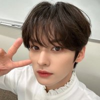 쳴(@gniddupyrrehc) 's Twitter Profile Photo