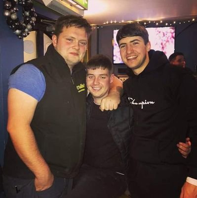 CreaghCourtney9's profile picture. 