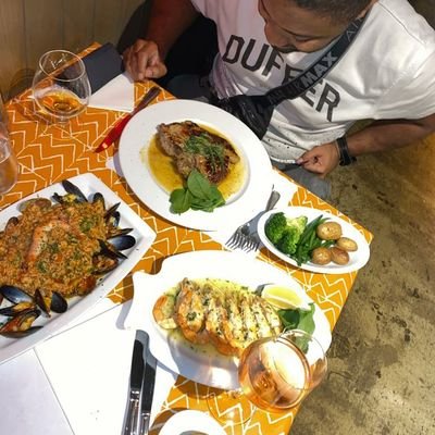 wolfdimples's profile picture. 🤫