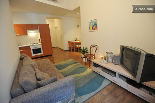 Vacation rentals in Zagreb,Croatia.Fully furnished apartments for short term rent in Zagreb.