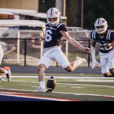 Hardin Jefferson c/o 24’ 4.5⭐️Kicker. 6’0 180lbs.GPA:3.72 Contact:(409) 782-1450