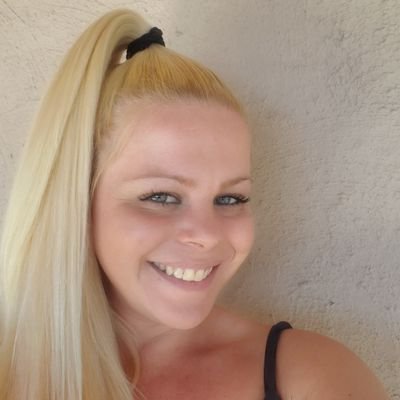 Tenacious_Tiff's profile picture. I am a Christian Congenital Heart Disease advocate, learning to let gratitude change my attitude.  Follow me for left-handed hot takes. 
Patriots unite. No DMs