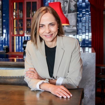 Isabel Plá J. Profile