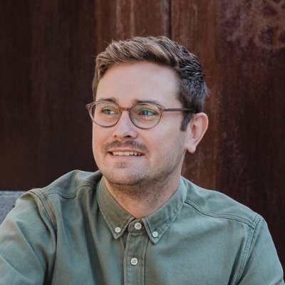 KnowleScott's profile picture. Creative Director and Founder of Common Point Design.

Building purpose-driven brands and impactful campaigns. Together.