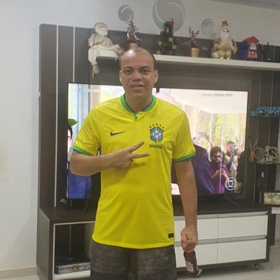 at_lopes's profile picture. Olá, sou um jovem de bem com a vida, com muita saúde e disposição para viver a vida da melhor maneira possível.