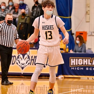 Highland High School ‘25, #11, SF, 6’3, 185 lbs, 3.6 gpa| (845-702-0350)