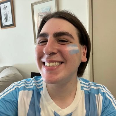 little monster, cinéfilo, motomami y zurdo asquerosa Participante de #BakeOffArgentina 2021💕