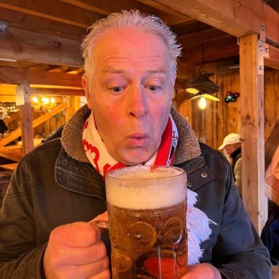 benh2827's profile picture. 🎸 Guitarist, ⚽️ Forest Fan #nffc