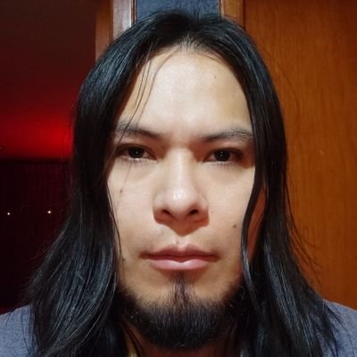 Diseñador gráfico + Cosmetólogo + consumidor de tecnología + rescatista de 🐱s + ♥️ de la chela + versión masculina de Misato 🍻🐈 Mi papá es Heihachi Mishima