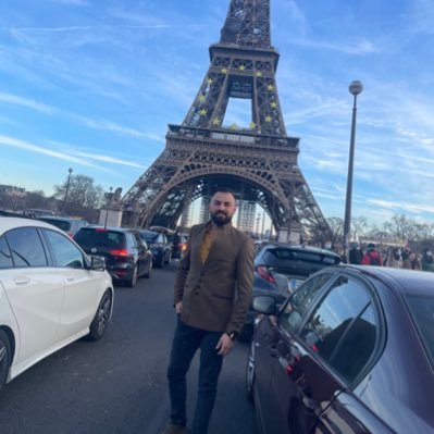 mustafa03103332's profile picture. 