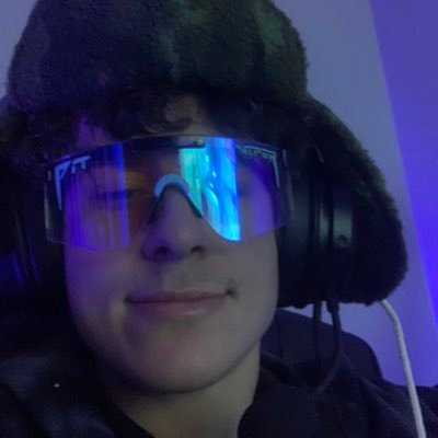 25 - Streaming Call of Duty and other video games on Twitch #callofduty #cyberpunk2077 #rocketleague #Fortnite - Looking for a competitive team !