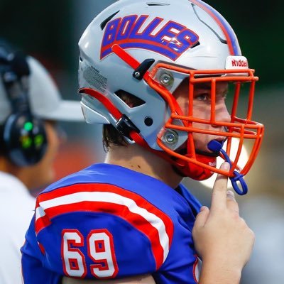 tcsharp111's profile picture. Bolles 25 football LT Sophomore 6:3 235 5.2 GPA