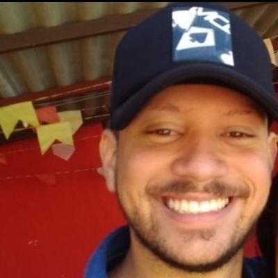 NADA É PERFEITO. ESTE MUNDO NÃO É PERFEITO. POR ISSO É LINDO!