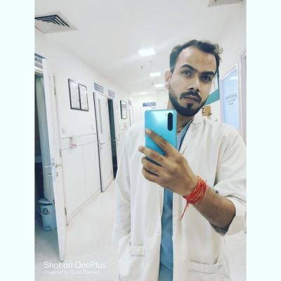 physiotherapist

Madridista
Mumbai Indians, Real Madrid