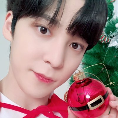 RogueGardener2's profile picture. ❌Stuff writer for @crookedmedia | ❌ALL CAPS NBA | ❌@takelineshow | @LockedOnPHXSuns | Comedy doer. Anxiety haver. Nigga. Breakfast burrito eater.