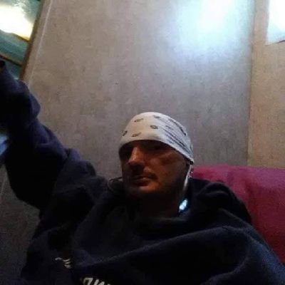 love to eat pussy and fuck and any one don't like it can suck me