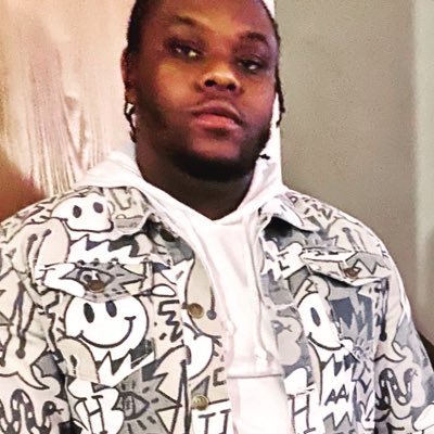 reeBABII8460's profile picture. The brokest 💔
