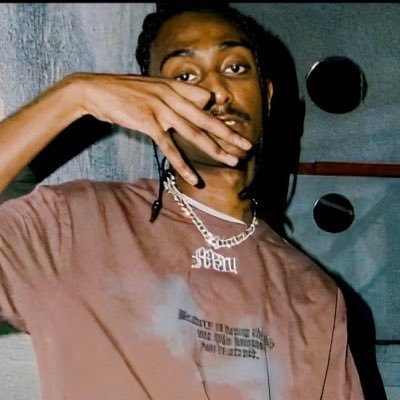 KLM25215299's profile picture. 