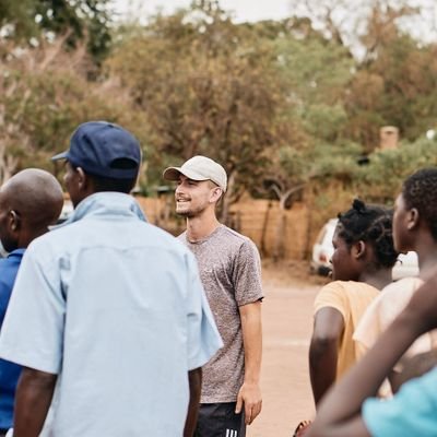 ⚽️ - 🇨🇦 - Manchester United -
https://t.co/F03iRKPcgQ - Jeremiah 29:11