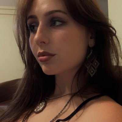 kylie_tschida's profile picture. insta- kylietschida