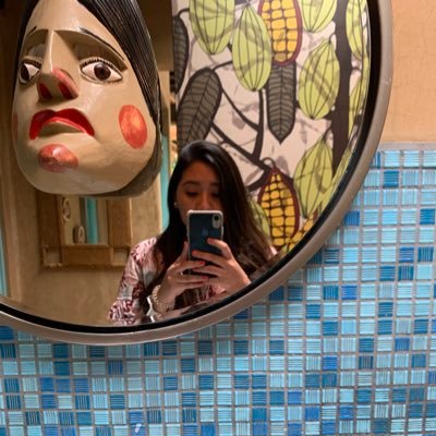 dvquinonez's profile picture. Do everything in love - 1 Cor 16:14 🌻💕