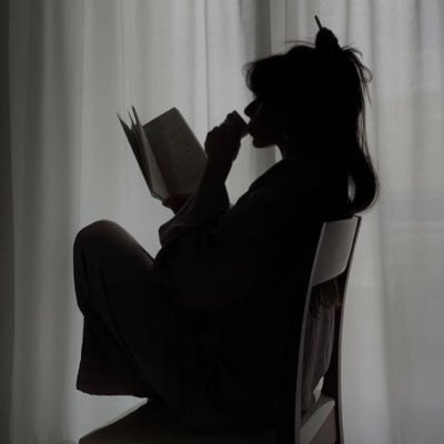 RRose2163's profile picture. لا طاقه لي للكَلام ، ولو كان هُناك ما هو أهدأ مِن الصَّمت لَفَعلت ."