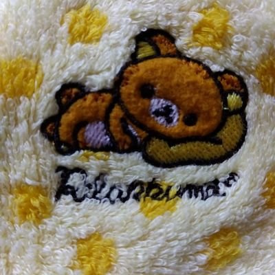 22年8月に偶然見たけいちゃんの動画で心を持っていかれハマりました💖🥰けいちゃん大好き丸3年💓イベ2度参加しました。人柄、スタイル、声、演奏🎹大好き🥰ハラミちゃんの笑顔😃人柄、演奏🎹大好き💞💖ぞうさんよしたかさんこぶちさん💖できるもんチームにハマり中✨好きな方の事を書いていけたらと思います。