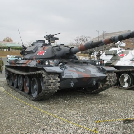 2EEz9CRfuX2p1QD's profile picture. 自衛隊・特撮が好きです。