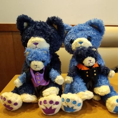 交換・売買用垢ですがよく呟きます。主にうたプリ関連が多いです。寒色組推し♪真斗が最推し!!……ついに瑛一兄さん推しに加わりました(笑)友人の分として那月を集めるときがございます。すでに成人済みです。重度(?)の社畜であるので仕事中の時は連絡が遅くなることがあります。