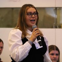 Hollie McIntosh (@holliemcintoshh) 's Twitter Profile