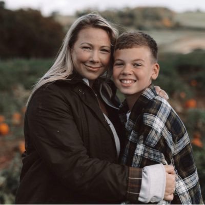 naomithomas1982's profile picture. Married to the wonderful Graham and we have a 12 year old son called Devon! I am the founder of the charity The Wedding Wishing Well Foundation.