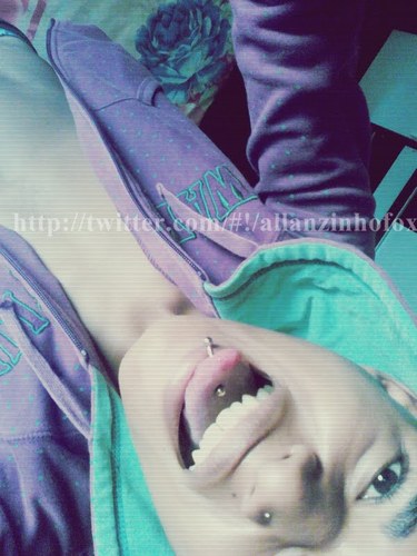 video recente ver ? : http://t.co/OWgqDmeRpn
-
orkut : http://t.co/455flWm3ym