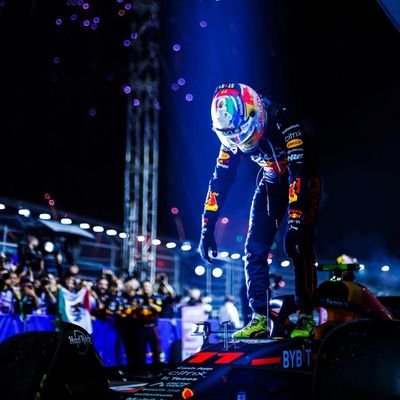 WaaelAhmed5's profile picture. مفكر إبداعي